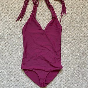 Mikoh Macrame One Piece Small